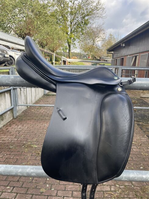 Prestige Top Dressage KK, 18", KW 32, sehr geplegt, Prestige Top Dressage KK, Melanie, Dressage Saddle, Sprockhövel, Image 6