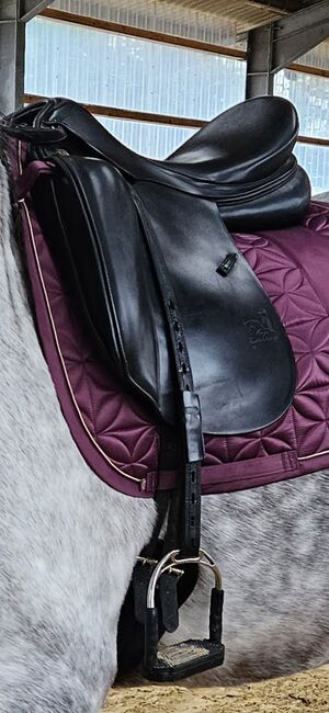 Prestige Top Dressage 18/32, Prestige  Top Dressage, Danielle Hartung , Dressage Saddle, Overdinkel