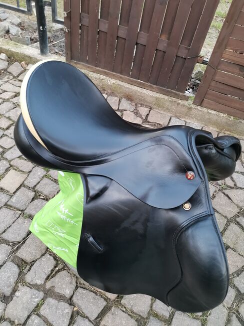 Prestige Springsattel Venezia mit Keilkissen, Prestige  Venezia , Karla Gerlach , Jumping Saddle, Ostrau