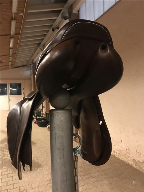 Prestige Versaille Springsattel, Prestige  Versaille, Ines Wolters, Jumping Saddle, Sindelfingen, Image 8
