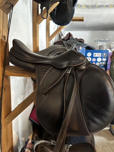 Prestige Versailles 17/34, Prestige Versailles , Alicja, Jumping Saddle, Obryte
