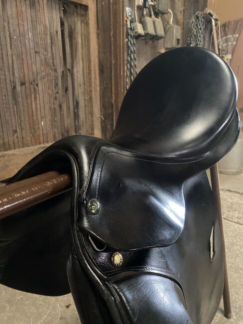 Sattel Prestige VSD, Prestige VSD, Carmen Martin, Dressage Saddle, Wettingen, Image 2