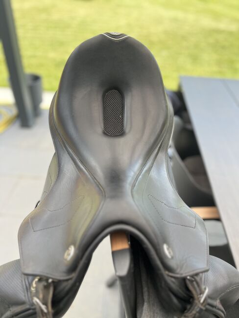 Prestige X-Breath 17“ Dressage K Lux – Schwarz/Silber, Prestige X-Breath, Madita Kay, Dressage Saddle, Wolfenbüttel, Image 8