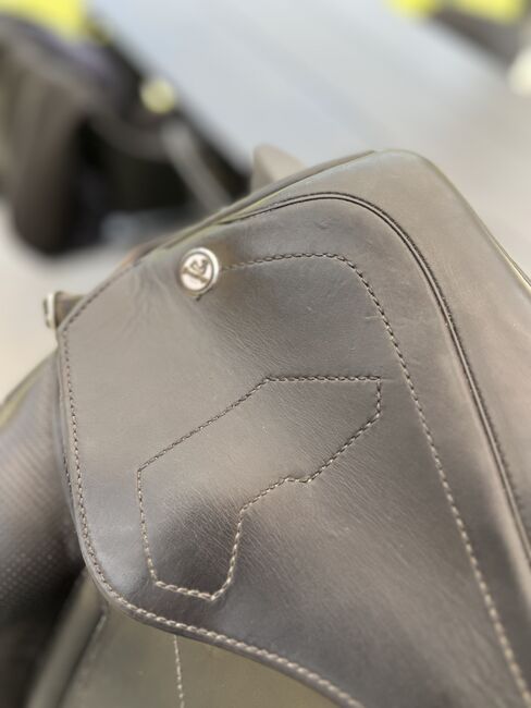Prestige X-Breath 17“ Dressage K Lux – Schwarz/Silber, Prestige X-Breath, Madita Kay, Dressage Saddle, Wolfenbüttel, Image 7