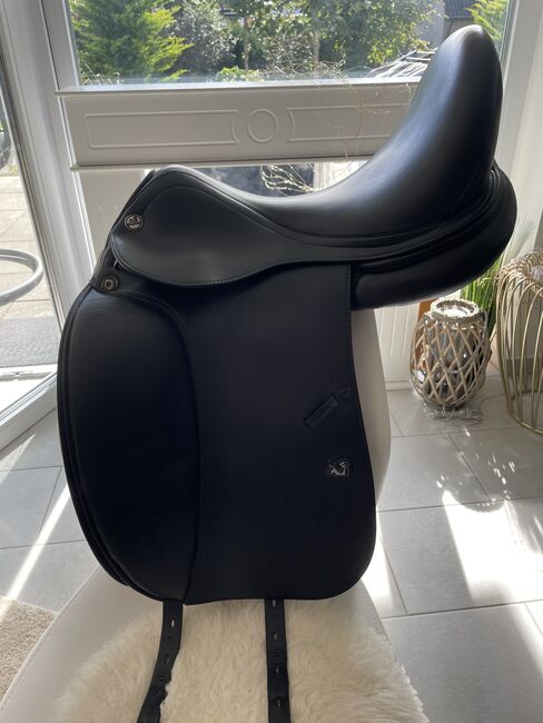 Prestige X D2, Prestige X D2 , Sabine Hansen, Dressage Saddle, Bergisch Gladbach