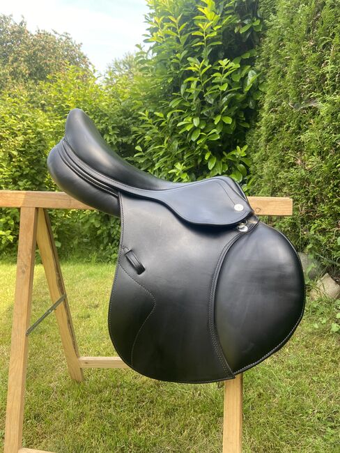 Prestige X-perience 17/34-2 Jahre alt/extra Schulterfreiheit, Prestige X-perience, Ramona Tel. 01784554263, Jumping Saddle, Rosengarten, Image 3