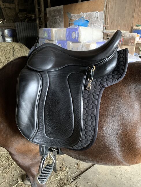 PS Vindur Sattel – Sitzfläche 17,5 Zoll (gebraucht, top gepflegt), PS Patrick Stamm Vindur, Isabell, Dressage Saddle, Großbottwar, Image 5