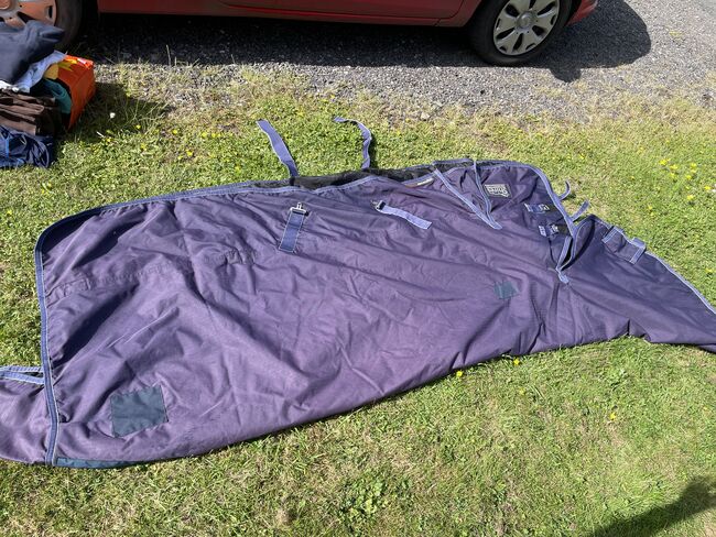 Purple shires highlander combo 200g rug size 6”9, Shires, Leanne, Horse Blankets, Sheets & Coolers, Warwick, Image 2