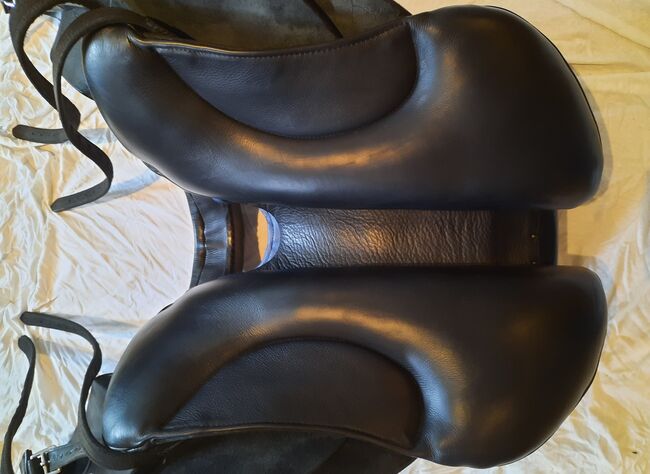 Quantum short & light von Deuber  S3, Deuber & Partner Quantum short & light, Marlies Fehner, Other Saddle, Wagenfeld, Image 3