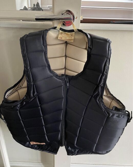 Racesafe Body Protector - Adult size Small, short back, Racesafe RS2010 , Natalie Hobbs, Kamizelki ochronne, Snodland, Image 8