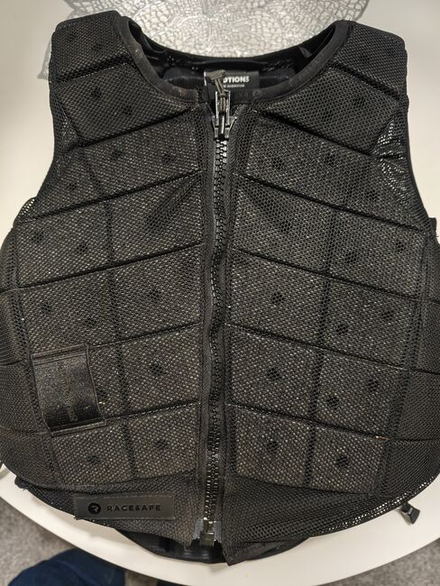 Racesafe Motion 3 body protection children's size XL, Racesafe Motion 3, Dean, Kamizelki ochronne, CROYDON