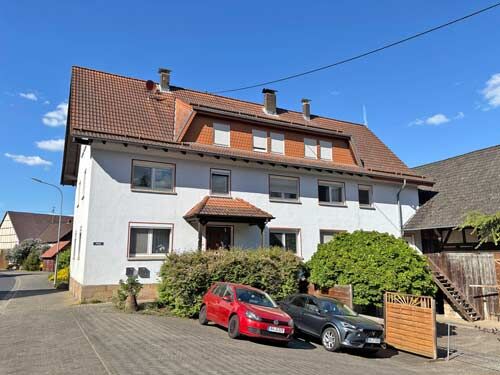 Ref2539 Hessen, Vogelsbergkreis, Schlitz, Haus mit Pferdestall, Reitplatz zu verkaufen, Sabine Wesseln, Maras World of Horses (Maras World Solutions S.L.), Pferdeimmobilien, Schlitz