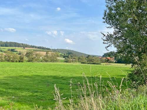 Ref2539 Hessen, Vogelsbergkreis, Schlitz, Haus mit Pferdestall, Reitplatz zu verkaufen, Sabine Wesseln, Maras World of Horses (Maras World Solutions S.L.), Pferdeimmobilien, Schlitz, Abbildung 9