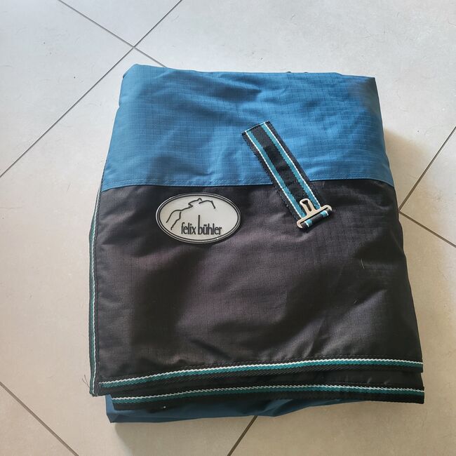 Regendecke Felix Bühler, Felix Bühler, Petra , Pferdedecken, Holzkirchen