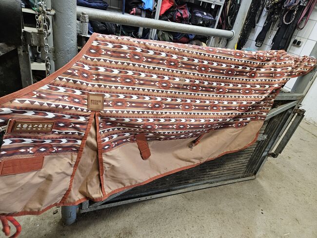 Regendecke Stone Deek 125cm, Stone Deek, Lea, Pferdedecken, Camburg 
