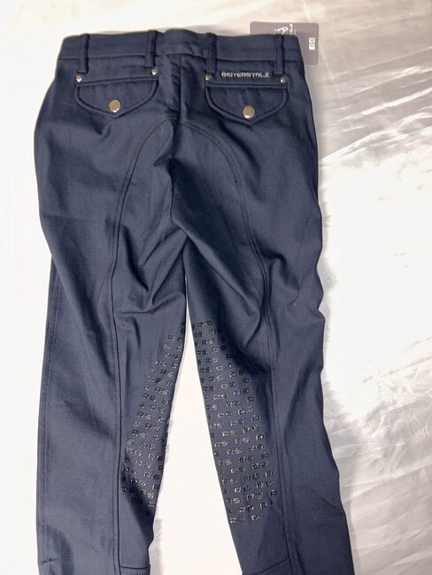 Reiterstolz Reithose Kids in verschieden Größen, Reiterstolz, Kim Schäfer  (Kim Schäfer- Auf dem Rücken der Pferde), Kinder-Reithosen, Melsungen 