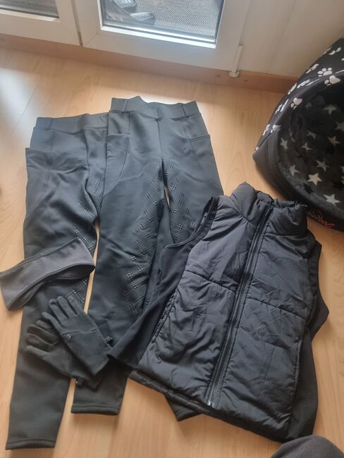 Reitleggins/Weste/Thermo Handschuhe, Fundis Reitshop /, Lara Reinsch, Reithosen, Buchs ZH