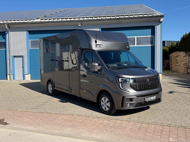 Renault Pferdetransporter 5 Sitzplätze 3 Schlafplätze, Dickenherr Dickenherr 2 Ride Team, Gerhard Strobel (Dickenherr Trucks und Trailers), Pferdeanhänger, Baden-Württemberg - Unterschneidheim