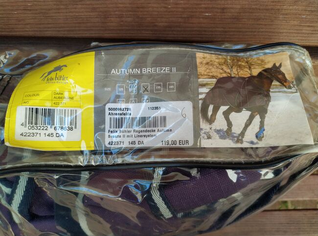 Regendecke „Autumn Breeze II“ von Felix Bühler, 0 Gramm 145 cm, Felix Bühler Autumn Breeze II, Ina, Horse Blankets, Sheets & Coolers, Berlin