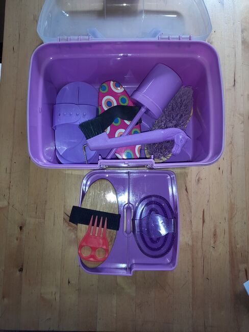 Putzkasten/pink, gefüllt, Renate, Grooming Brushes & Equipment, Juliusburg, Image 2