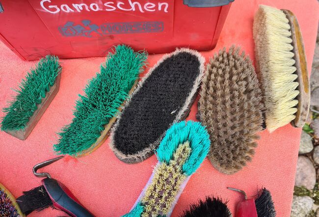 Putzkoffer mit Bürsten Putzzeug uvm, Sara, Grooming Brushes & Equipment, Dierhagen, Image 5