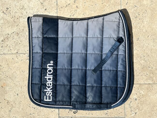 Eskadron RESR, Eskadron RESR, Lena Ennemoser, Dressage Pads, Kematen