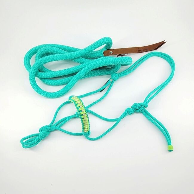 Strassknotenhalfter MINISHETTY mit Strick MINT, Maya (Swisshorseshop), Halters, Frauenfeld