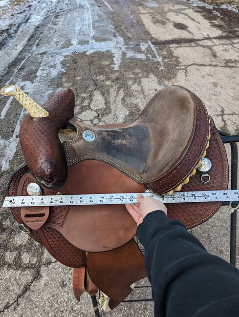 Rocking R  bear-trap Barrel Saddle, Rocking R Saddlery  Randall Black, Alyssa , Western Saddle, Plymouth, Image 20