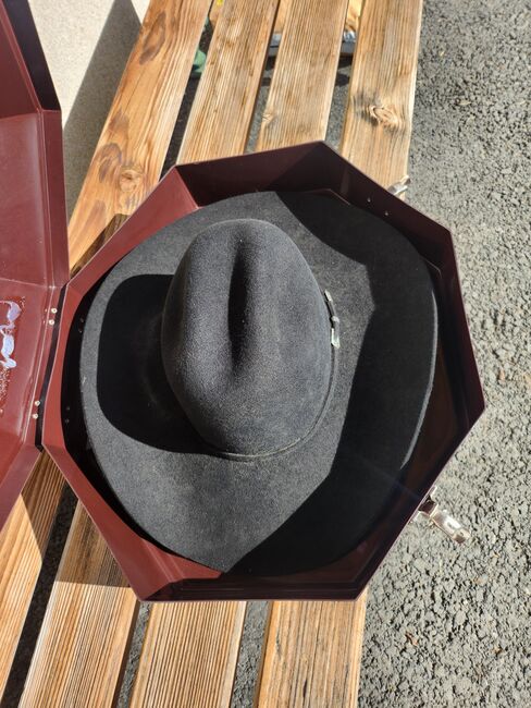 Rodeo King Westernhut, Rodeo King, Carina Linthaler , Show Apparel, Kirchberg, Image 5