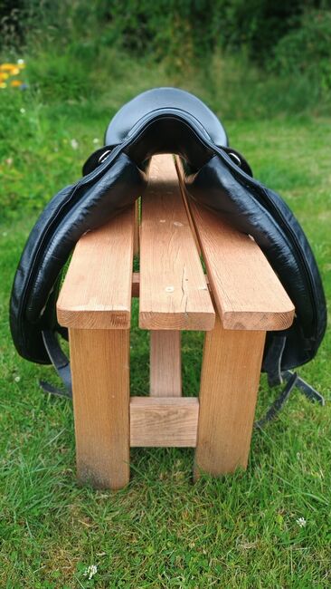 Röösli Classic Rigi Monoblatt Dressursattel 17", Röösli Classic Rigi, C. Ritzmann , Dressage Saddle, Varel, Image 4