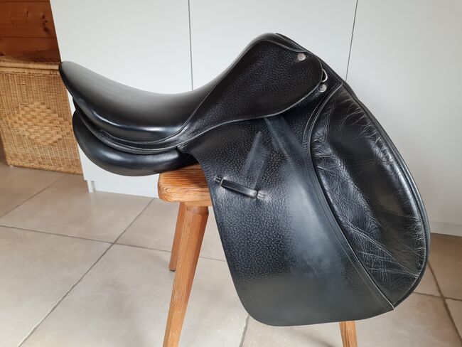 RÖÖSLI  Classic Pilatus, RÖÖSLI (Schweiz) Classic Pilatus, Michaela, Dressage Saddle, Marquartstein