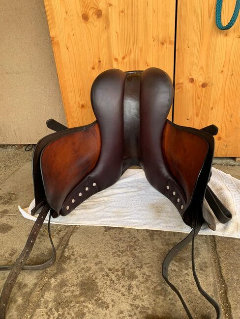 Röösli Sattel Pilatus, Röösli Pilatus, Sandra, Dressage Saddle, Rheinfelden, Image 3