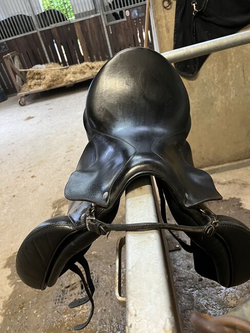 Röösli sattelbau dressursattel, Röösli sattelbau, Vanessa , Dressage Saddle, Wassertrüdingen, Image 2