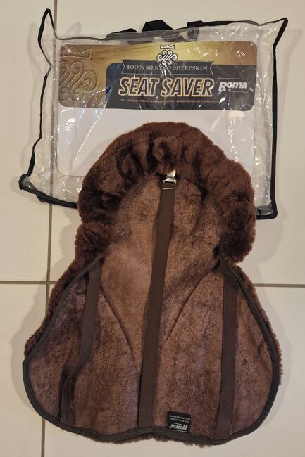 Roma 100% Merino Sheepskin Saddle Seat Saver, Roma, Catherine Henry, Sattelzubehör, Pontefract, Abbildung 4