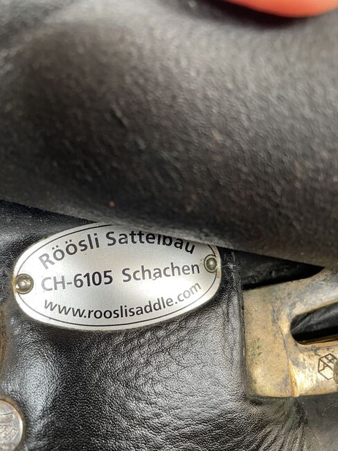 Roosli Dressage saddle, Rooslii Schachen, Victoria Jessop, Dressage Saddle, Near Lambourn , Image 2