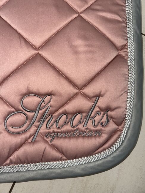Rosa Spooks Schabracke mit Glitzer Rand, Spooks , Celina , Dressage Pads, Handewitt, Image 3