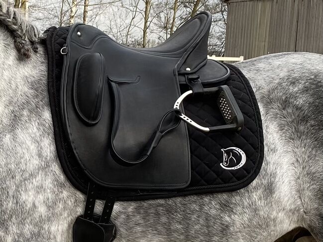Signum Rose, Signum Rose, Claudia Weise, Dressage Saddle, Buttenwiesen, Image 8