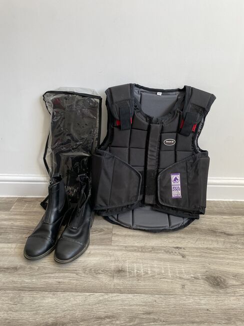Back vest & body protectors, Olga Ivanova, Safety Vests & Back Protectors, Hull, Image 2