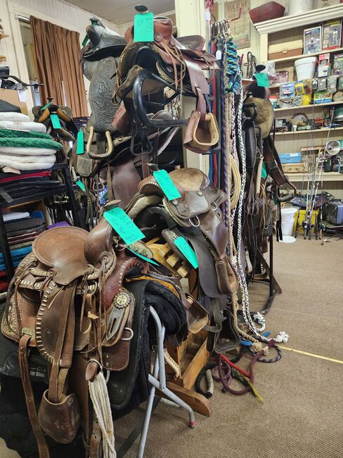 Rustic Valley Tack and Treasures, Kat, Saddle Accessories, Mauston, Image 12