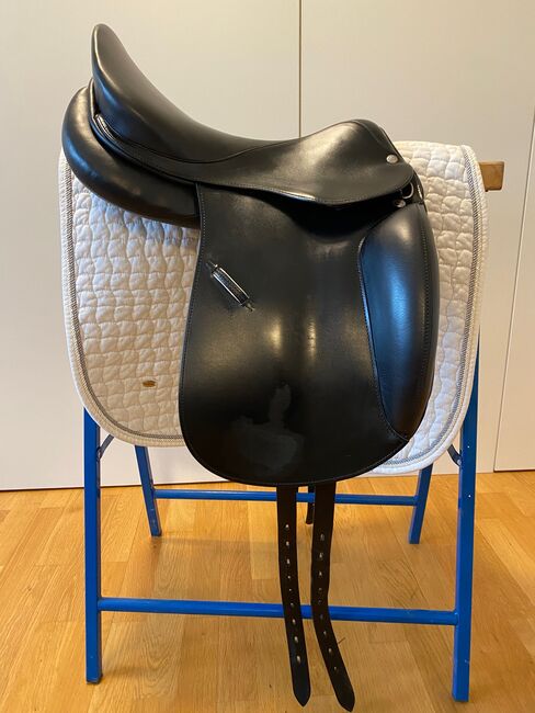Neuwertiger Röösli Damensattel, Röösli Sattelbau - Schweiz Dressursattel Classic Rigi, Monte Rosa, Carmen Rampf, Dressage Saddle, Ladbergen, Image 6