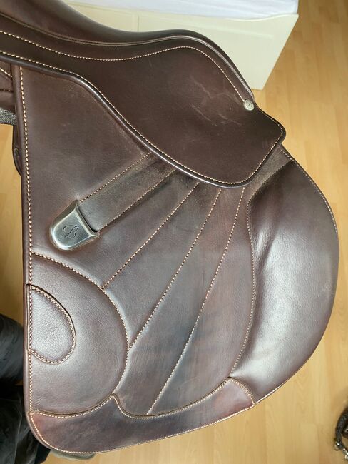 SATTEL BATES SPRINGSATTEL BRAUN 17 ZOLL, Bates Victrix, Helbig, Jumping Saddle, Oranienburg, Image 7