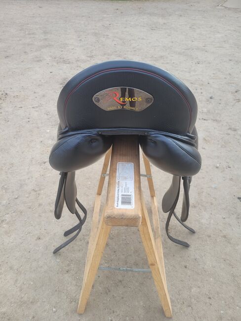 Sattel Dressursattel, Sommer REMOS Musica, Bianca Anders, Dressage Saddle, Gera, Image 4