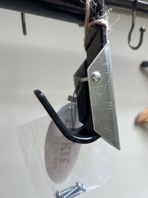Saddle hook, Ezi kit by Shires , Maria M, Tack Room & Stable Supplies, Kent, Image 3