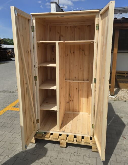 Sattelschrank Stallspind Massivholz 120 x 75 x 200 cm NEU, Der Holzbock (Der Holzbock), Tack Locker, Sontheim, Image 3