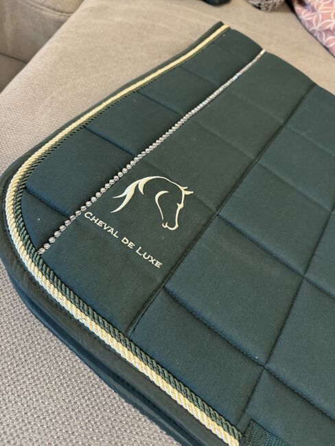 Set aus Schabracke und Fliegenhaube, Cheval de Luxe, Maike Poschen, Dressage Pads, Schleiden, Image 4