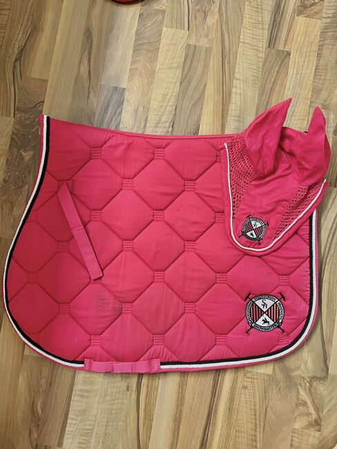 Schabracke mit passender Fliegenhaube, Showmaster Vielseitigkeit , Anna Thanbauer, Dressage Pads, Hallwang