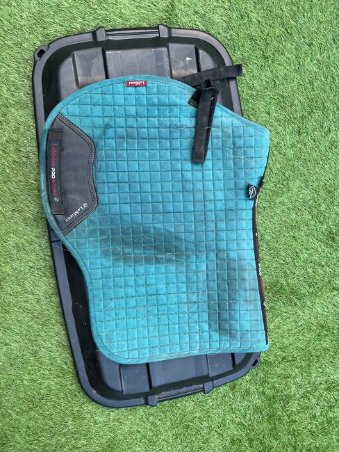 Saddle pads, Lemieux peacock saddle pad , Chantelle Murphy , Other Pads, Cunninghamhead