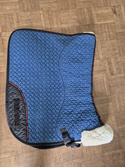 Schabracken mit Lamfell, Tamara O., Dressage Pads, Windisch, Image 6