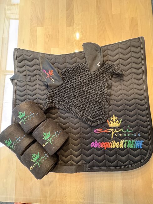Pferde „  Sattel-Set“ von Waldhausen (Motiv: Equixtreme), Waldhausen , Steffi, Dressage Pads, Lisberg 