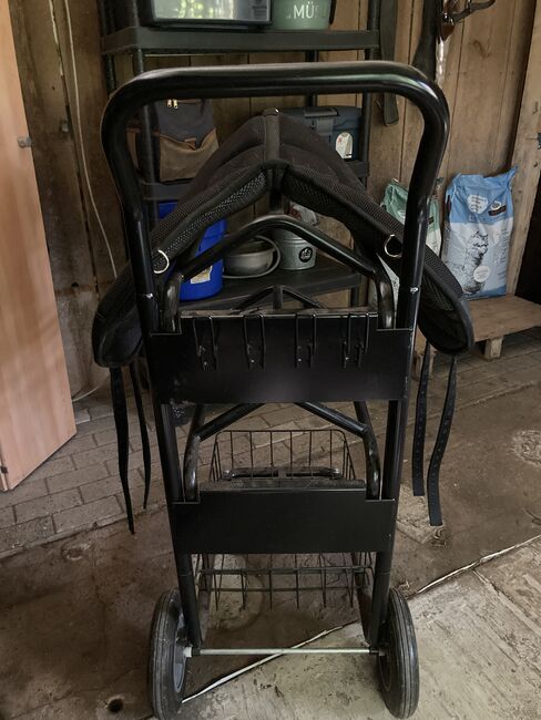 Sattelwagen/ Sattelbock, Beate Martens, Tack Room & Stable Supplies, Wardenburg, Image 3